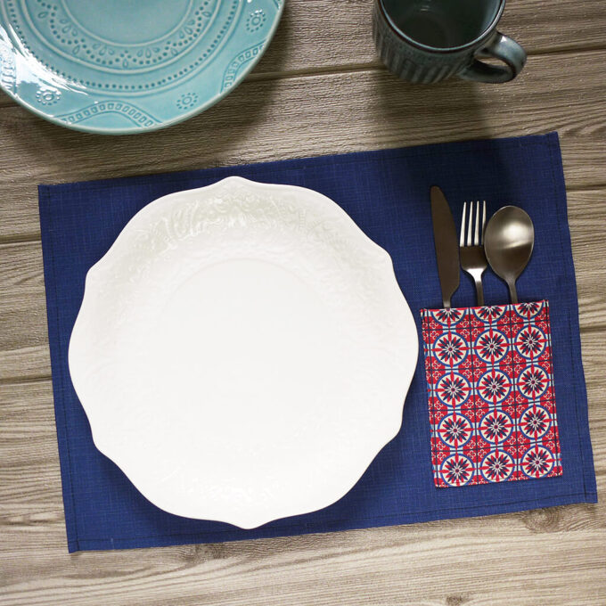 Arabesque Pocket Placemats